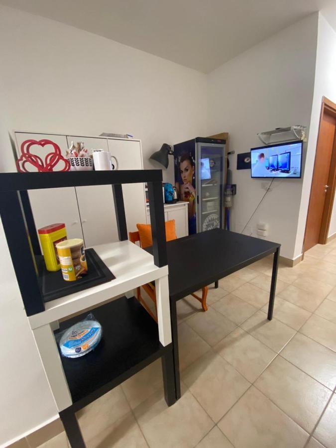Micamale Hotel Modugno Bagian luar foto